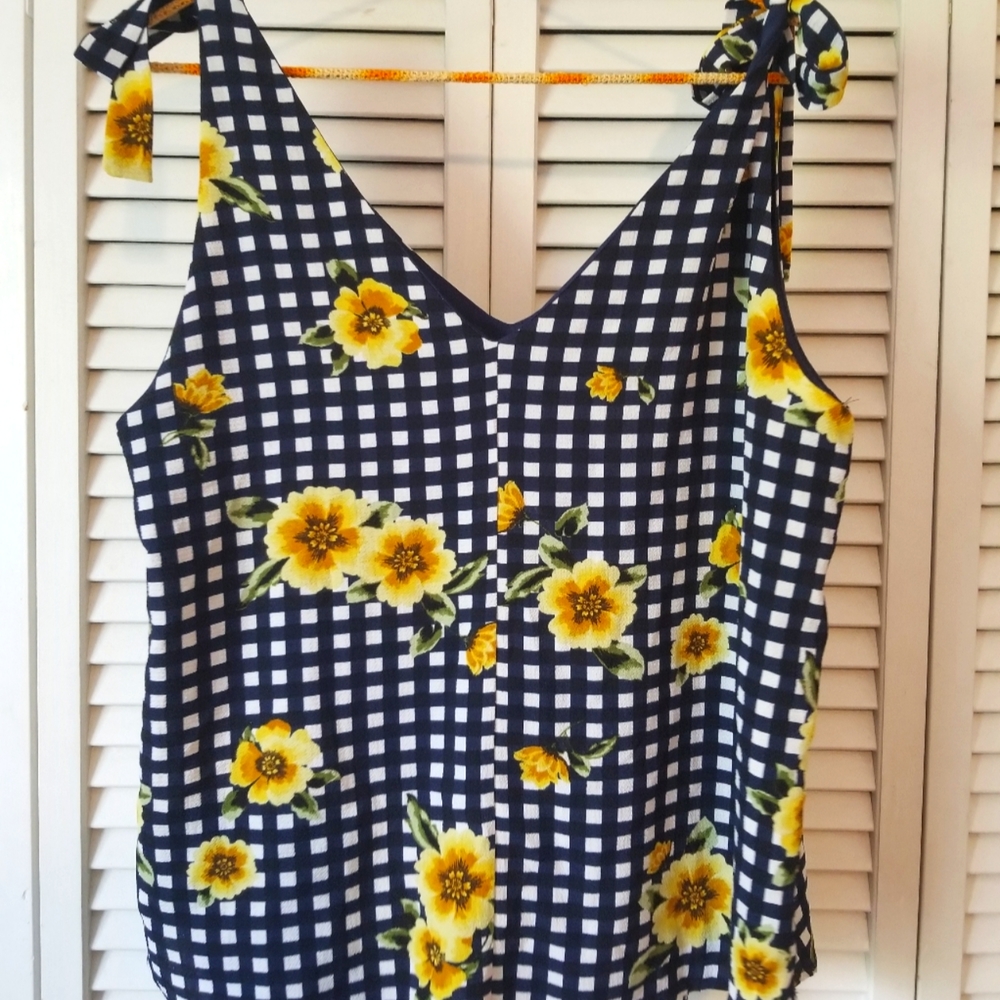 Pink Clover Sunflower Tank Top